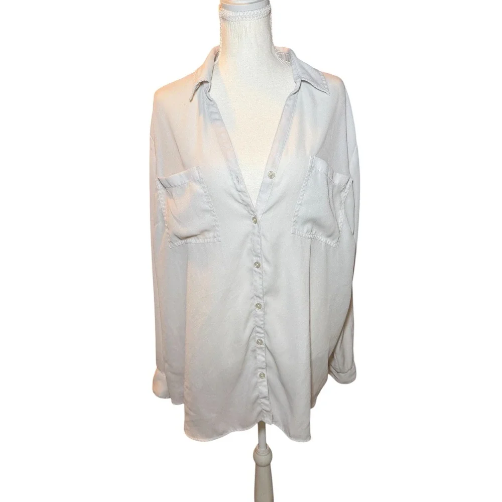 Maurices Gray Button Up Blouse Womens 2X Long Sleeve Pocket Oversized‎ Top